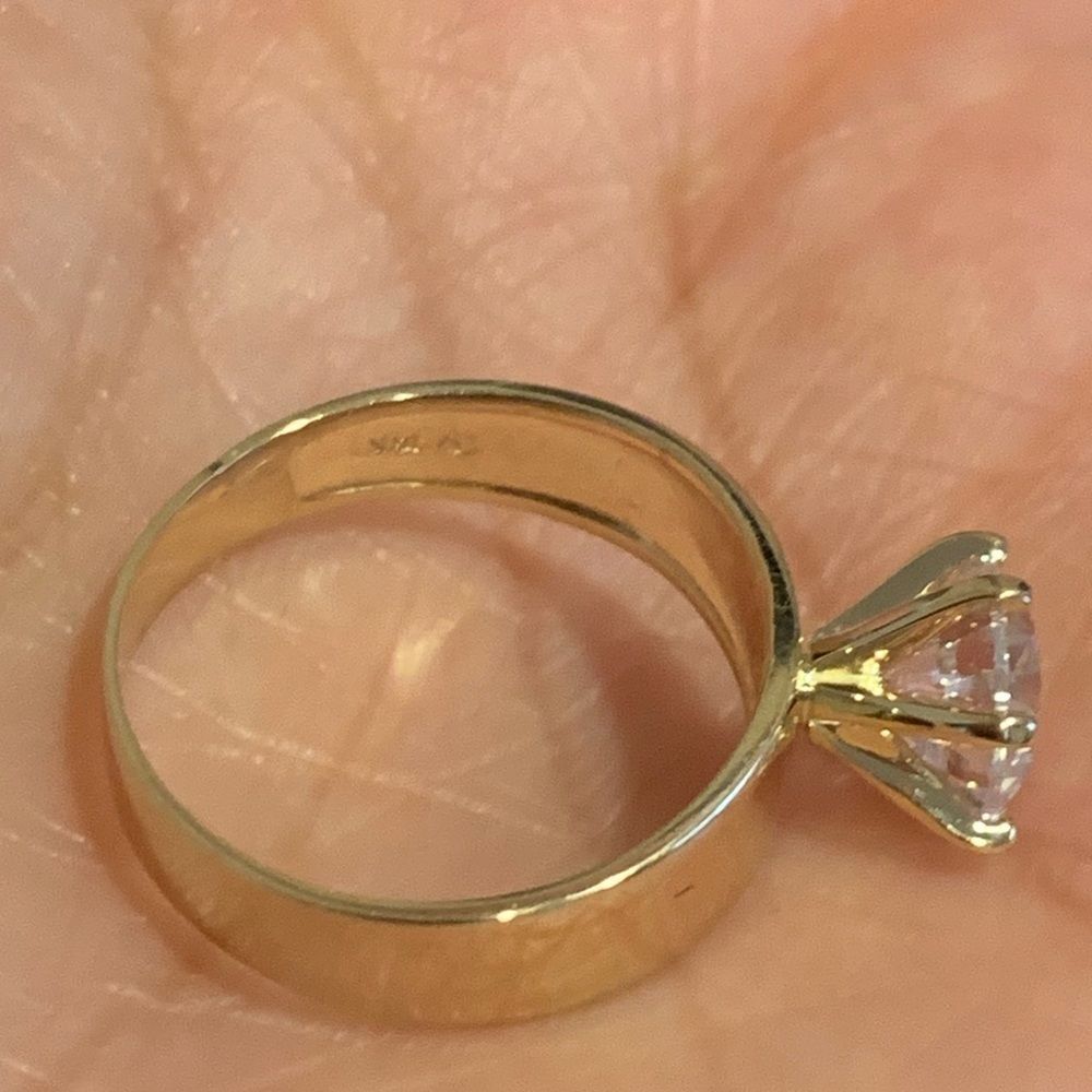 New 1.5ct Solitaire Yellow Gold Engagement Ring - Picture 4 of 10